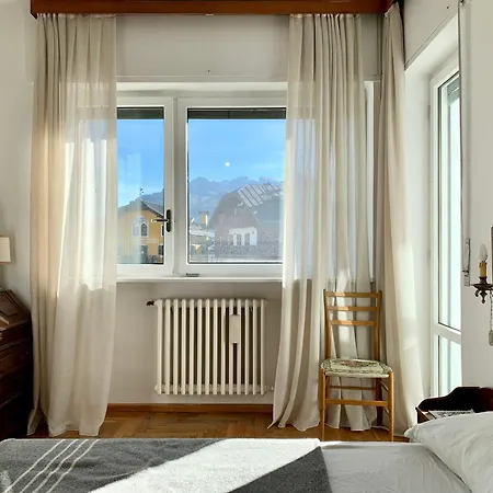 In The Center Of Cortina * كورتينا دامبيتزو