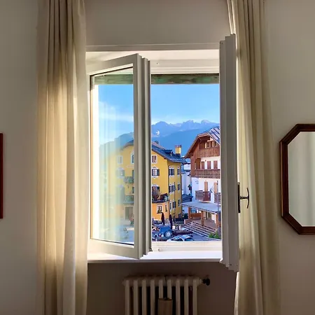 In The Center Of Cortina شقة كورتينا دامبيتزو
