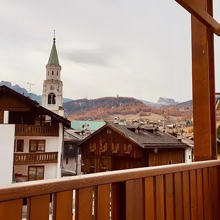 شقة In The Center Of Cortina كورتينا دامبيتزو
